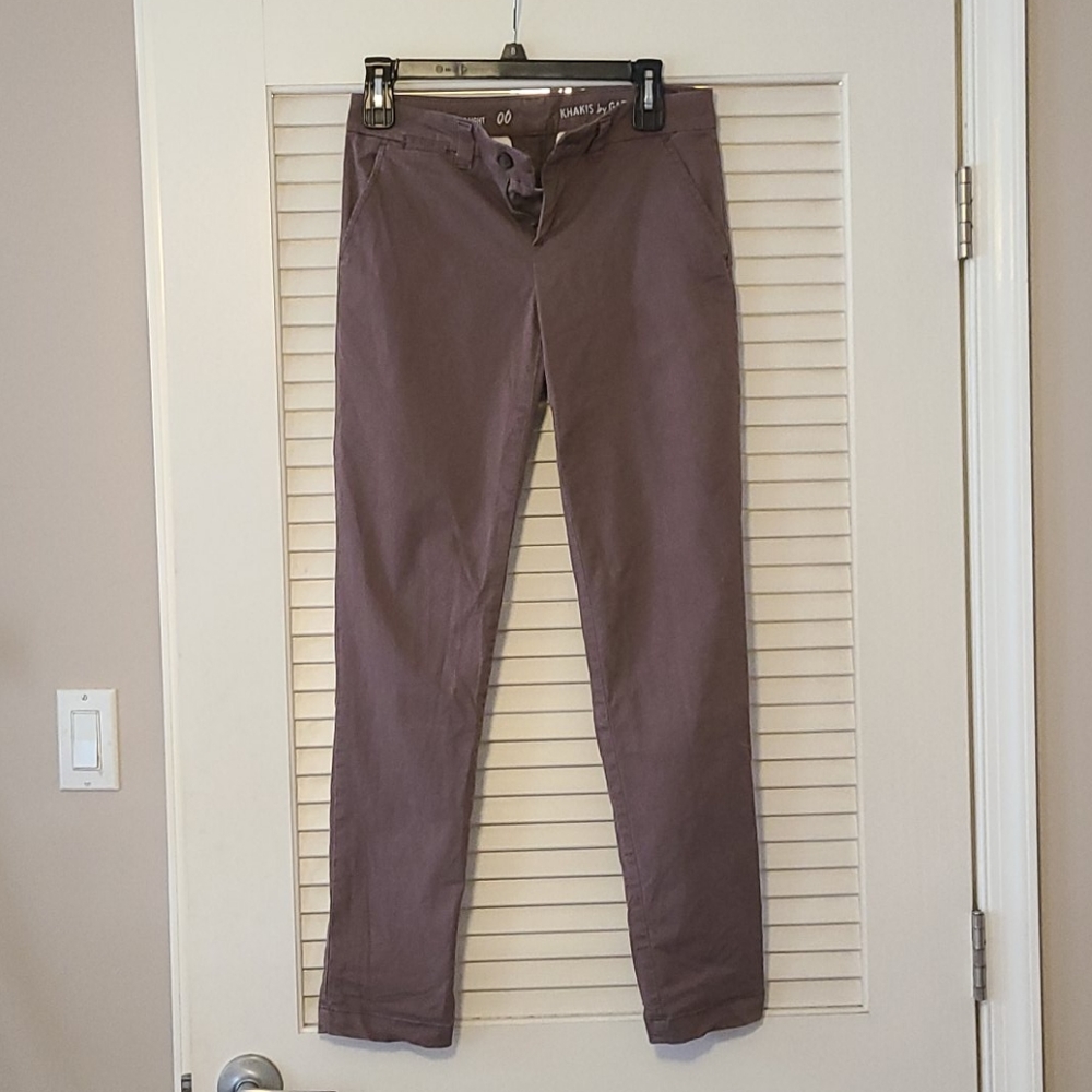 GAP broken in straight leg khakis